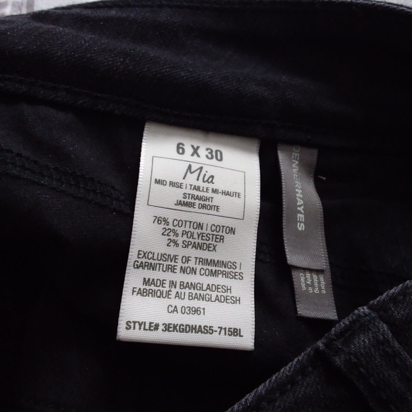 Denver Hayes Petite Black Jeans - Picture 3 of 8
